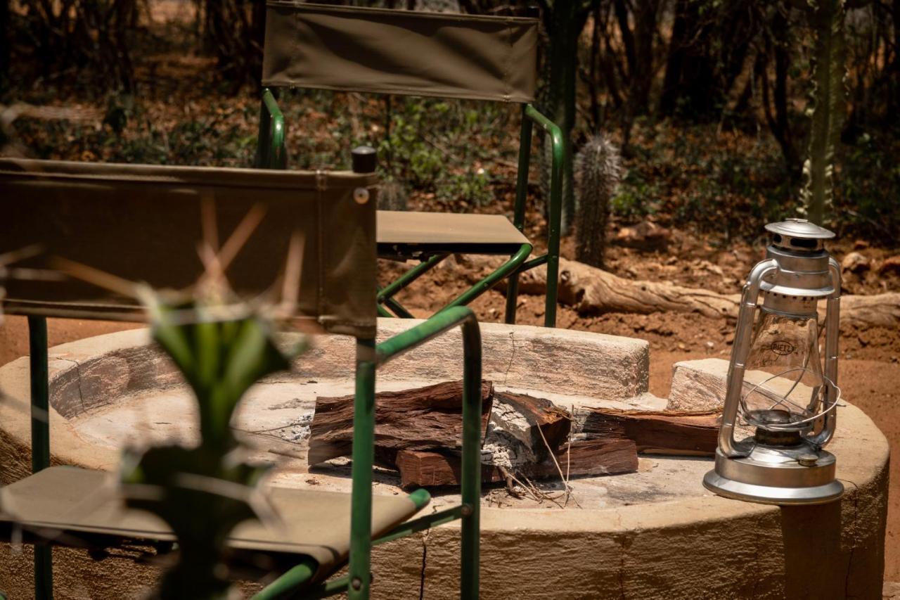Giraffe Lodge Hoedspruit Exterior foto